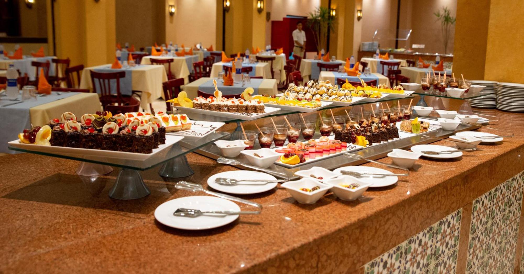 Caesar Bay Resort Марса Матрух Екстериор снимка
